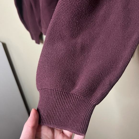 Izod Sweater - Picture 3 of 9